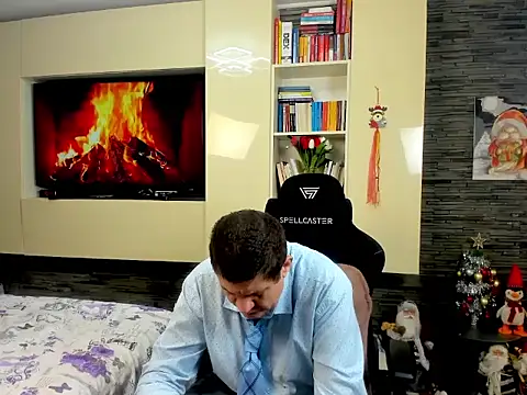 Snapshot of SpartacusDaddy48 chatting on 13, 2, 2026 SpartacusDaddy48 online show from 13, 2, 2026