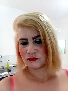 Snapshot of flavinhasensual chatting on 20, 10, 2025 flavinhasensual online show from 20, 10, 2025