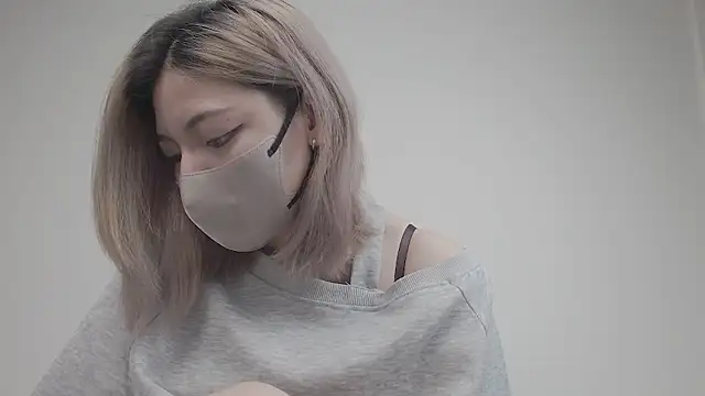 Snapshot of Rin0420 chatting on 17, 12, 2025 Rin0420 online show from 17, 12, 2025