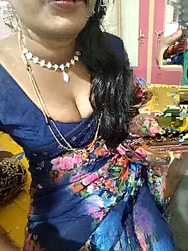 Snapshot of Swapna_kannada chatting on 8, 10, 2025 Swapna kannada online show from 8, 10, 2025