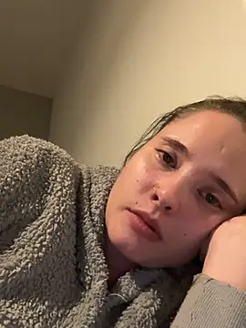 LollyLove  online show from 6, 4, 2026