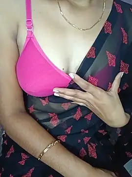 Snapshot of Nidhi_lovely chatting on 18, 5, 2026 Nidhi lovely online show from 18, 5, 2026