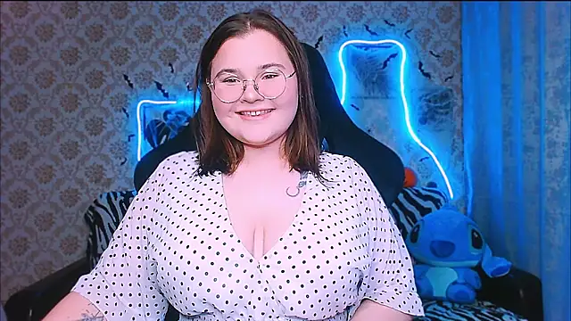 InLoveWithLife26 online show from 26, 10, 2025