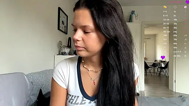 MaydaCornwall online show from 13, 11, 2025