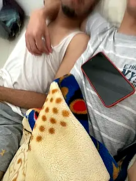 Snapshot of HitShelf chatting on 23, 10, 2025 HitShelf online show from 23, 10, 2025