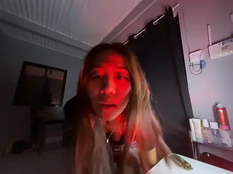 PinayLina18 online show from 26, 3, 2026