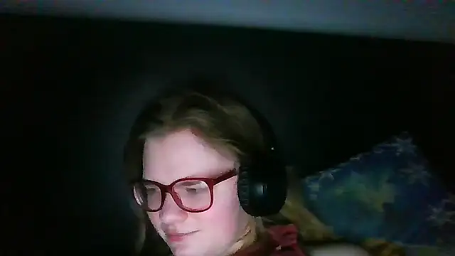 Moonolighta online show from 12, 1, 2026