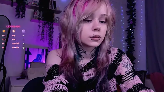 Lollyshy online show from 19, 12, 2025