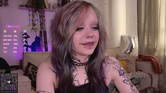 Lollyshy online show from 15, 2, 2026