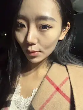 jiajia L online show from 24, 11, 2025