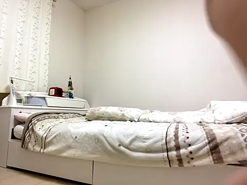 Snapshot of sora_033 chatting on 13, 11, 2025 sora 033 online show from 13, 11, 2025