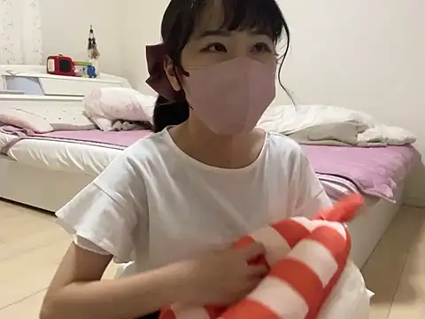 Snapshot of sora_033 chatting on 15, 12, 2025 sora 033 online show from 15, 12, 2025