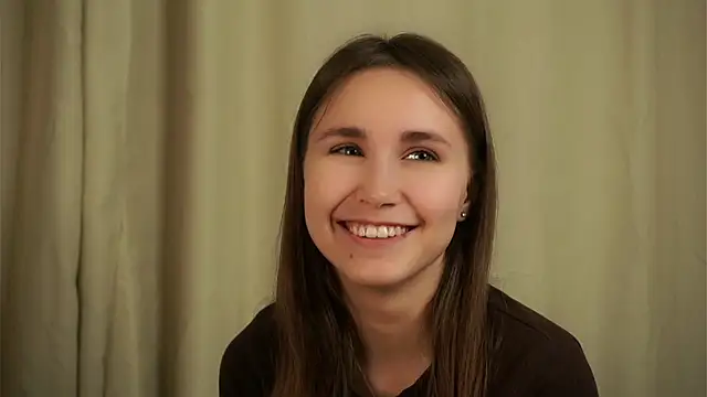 Snapshot of EthalFlowers chatting on 3, 11, 2025 EthalFlowers online show from 3, 11, 2025