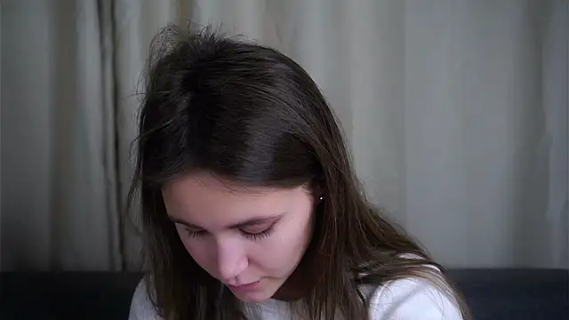 Snapshot of EthalFlowers chatting on 11, 11, 2025 EthalFlowers online show from 11, 11, 2025