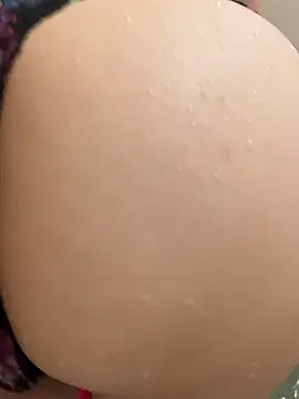 Snapshot of matma1206 chatting on 14, 10, 2025 matma1206 online show from 14, 10, 2025