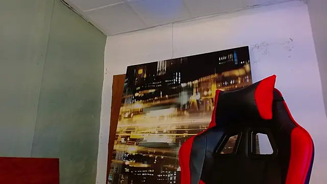 Snapshot of alexgiraldo__ chatting on 29, 7, 2026 alexgiraldo online show from 29, 7, 2026