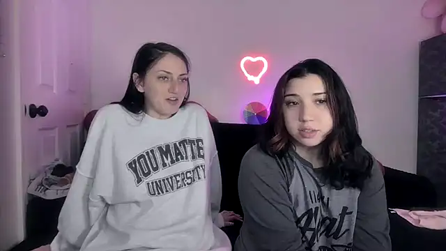 Snapshot of torithequeen chatting on 8, 2, 2026 torithequeen online show from 8, 2, 2026