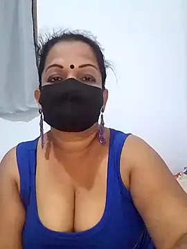 Snapshot of Madu_HotSL chatting on 9, 10, 2025 Madu HotSL online show from 9, 10, 2025
