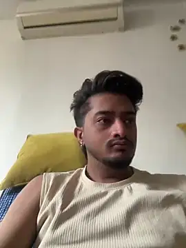 Snapshot of seenu2101 chatting on 29, 4, 2026 seenu2101 online show from 29, 4, 2026