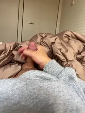 Snapshot of ko-ki012 chatting on 13, 10, 2025 ko-ki012 online show from 13, 10, 2025