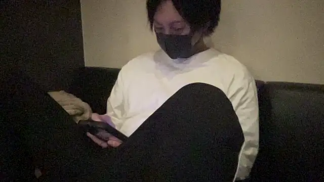 Snapshot of ko-ki012 chatting on 8, 11, 2025 ko-ki012 online show from 8, 11, 2025