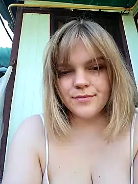 Snapshot of SirWolff chatting on 22, 5, 2026 SirWolff online show from 22, 5, 2026