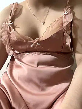 SiennaQueen18 online show from 21, 11, 2025