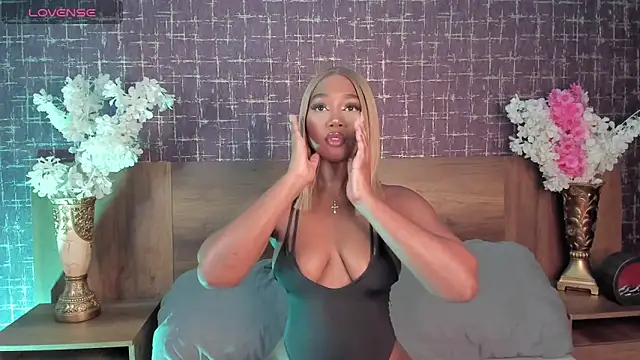 alisonn moon online show from 27, 11, 2025