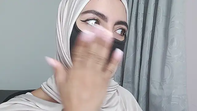 jade nassar online show from 3, 12, 2025