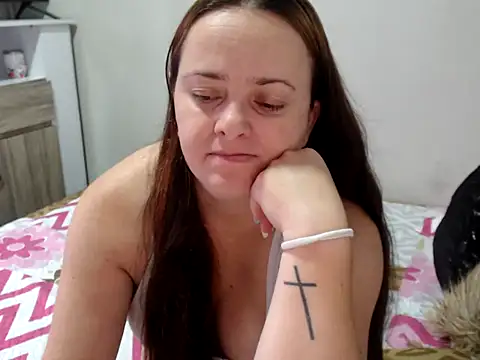 BrianaBarbes online show from 13, 4, 2026