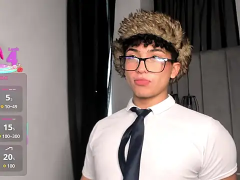 Snapshot of Valentin0_3 chatting on 27, 10, 2025 Valentin0 3 online show from 27, 10, 2025