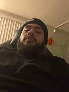 Snapshot of Bbrn69official chatting on 30, 10, 2025 Bbrn69official online show from 30, 10, 2025