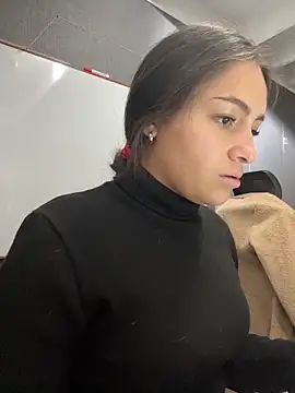 Snapshot of Alyha_Cortes chatting on 16, 2, 2026 Alyha Cortes online show from 16, 2, 2026