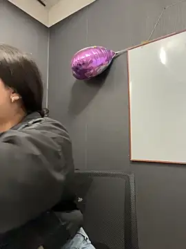 Snapshot of Alyha_Cortes chatting on 17, 2, 2026 Alyha Cortes online show from 17, 2, 2026