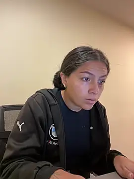 Alyha Cortes online show from 10, 3, 2026