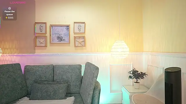 Snapshot of LoonaNyx chatting on 3, 11, 2025 LoonaNyx online show from 3, 11, 2025