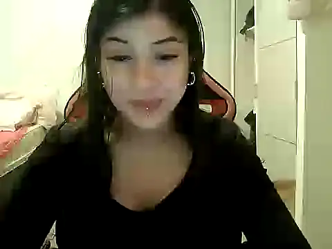 Snapshot of Becca_B chatting on 26, 10, 2025 Becca B online show from 26, 10, 2025