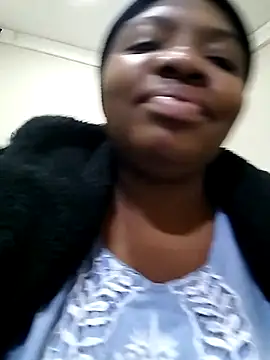 VoluptuousXX5 online show from 11, 11, 2025