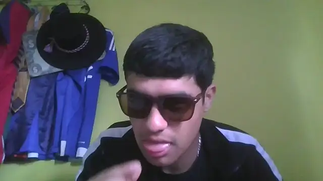 juanfritaa21 online show from 5, 10, 2025