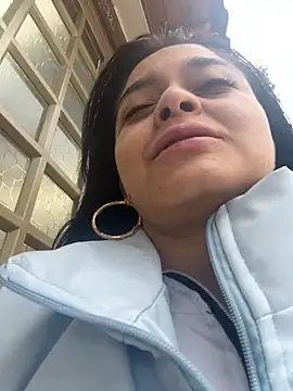 Emily Rivers  online show from 13, 9, 2025