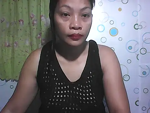 Snapshot of HottyElle chatting on 18, 6, 2026 HottyElle online show from 18, 6, 2026