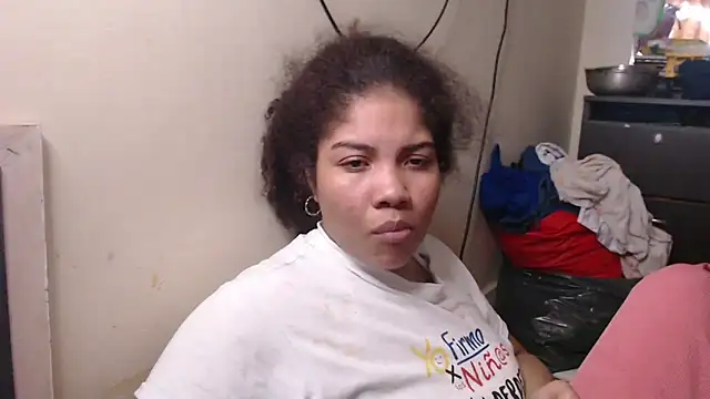 Snapshot of madelene chatting on 23, 2, 2025 madelene online show from 23, 2, 2025