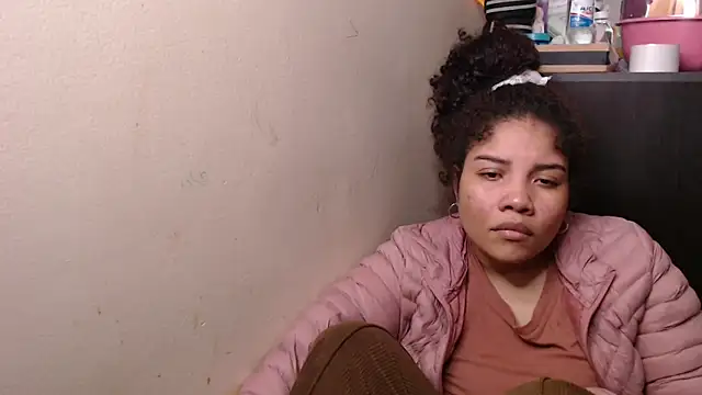 Snapshot of madelene chatting on 23, 9, 2025 madelene online show from 23, 9, 2025