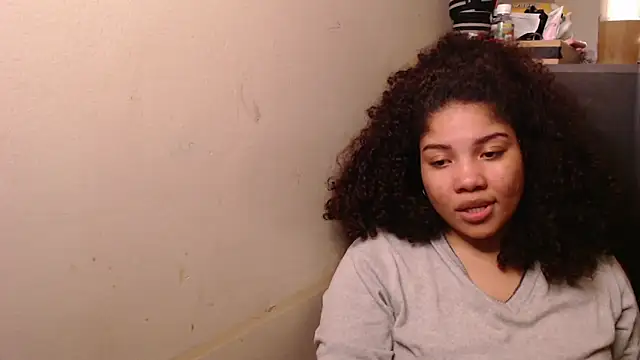 Snapshot of madelene chatting on 23, 10, 2025 madelene online show from 23, 10, 2025