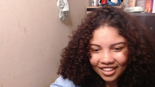 Snapshot of madelene chatting on 18, 11, 2025 madelene online show from 18, 11, 2025