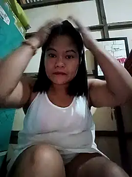 Snapshot of DignaRocero chatting on 9, 10, 2025 DignaRocero online show from 9, 10, 2025