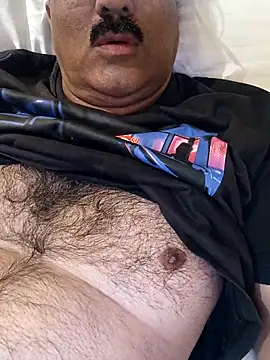 Snapshot of moonflower25 chatting on 2, 12, 2025 moonflower25 online show from 2, 12, 2025