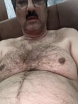 Snapshot of moonflower25 chatting on 14, 12, 2025 moonflower25 online show from 14, 12, 2025