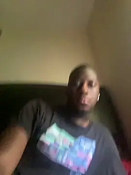 Snapshot of ThickDic28 chatting on 13, 6, 2026 ThickDic28 online show from 13, 6, 2026