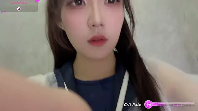 Yaya--728 online show from 20, 9, 2025